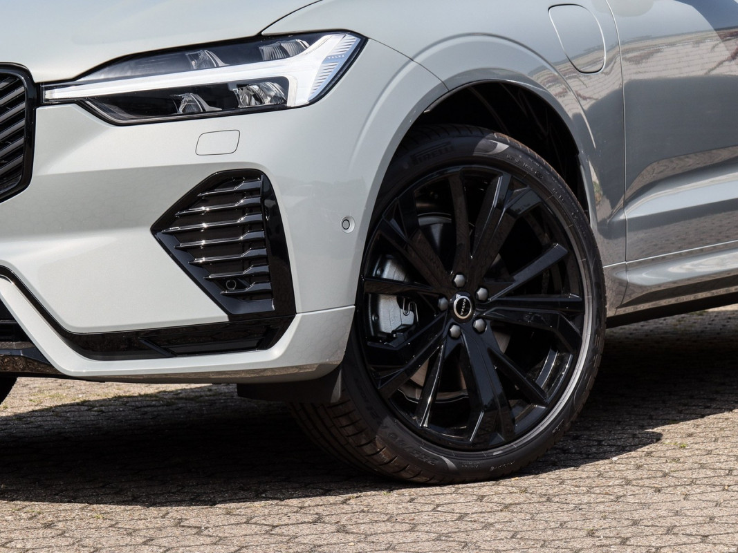 Volvo XC60 T8 AWD - SUV/Off-road - Grau - Neuwagen - Bild 5