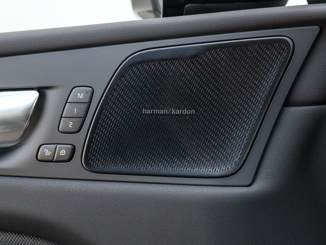 Volvo XC60 T8 AWD - SUV/Off-road - Grau - Neuwagen - Bild 14