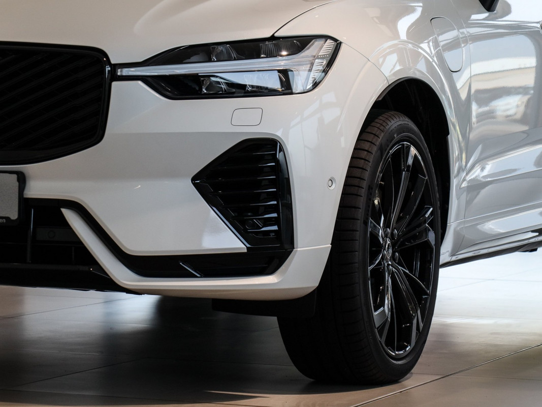 Volvo XC60 T8 AWD - SUV/Off-road - Weiss - Neuwagen - Bild 5