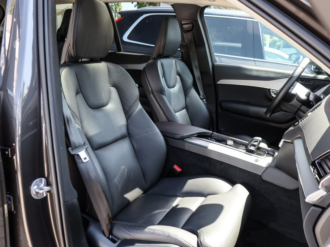 Volvo XC90 T8 AWD Plug-In Hybrid - SUV/Off-road - Grau - Gebrauchtwagen - Bild 7