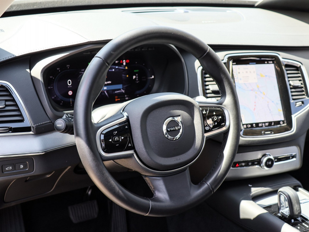 Volvo XC90 T8 AWD Plug-In Hybrid - SUV/Off-road - Grau - Gebrauchtwagen - Bild 10