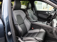Volvo XC60 T6 Plus Black Edition - SUV/Off-road - Blau - Neuwagen - Bild 6