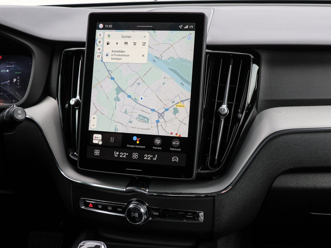 Volvo XC60 T6 Plus Black Edition - SUV/Off-road - Blau - Neuwagen - Bild 7