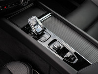 Volvo XC60 T6 Plus Black Edition - SUV/Off-road - Blau - Neuwagen - Bild 9