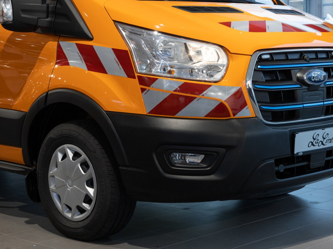 Ford Transit STRECKENKONTROLLFAHRZEUG Einzelkabine Pritsche ELEKTRO - Nutzfahrzeug - Orange - Gebrauchtwagen - Bild 6