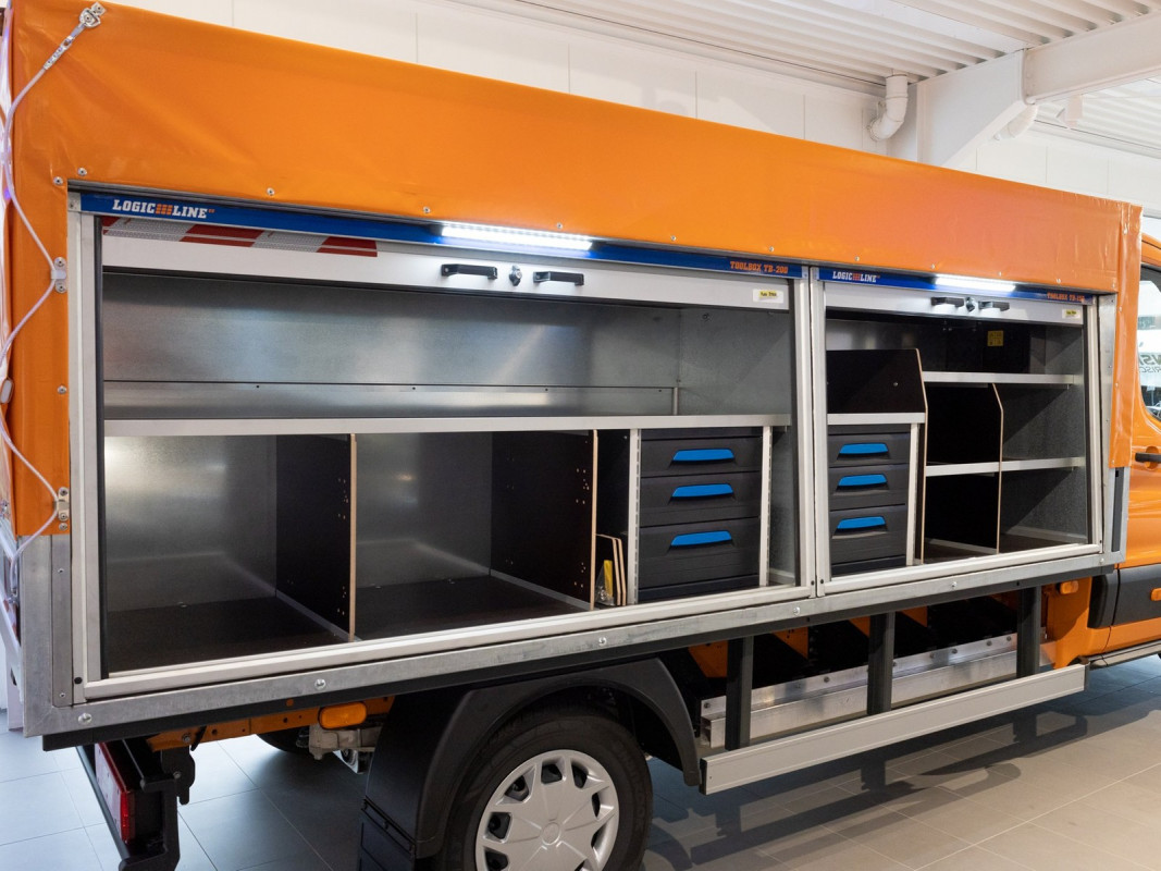 Ford Transit STRECKENKONTROLLFAHRZEUG Einzelkabine Pritsche ELEKTRO - Nutzfahrzeug - Orange - Gebrauchtwagen - Bild 9