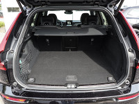 Volvo XC60 T8 Ultra Black Edition - SUV/Off-road - Schwarz - Neuwagen - Bild 11