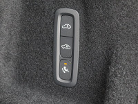 Volvo XC60 T6 Plus Black Edition - SUV/Off-road - Blau - Neuwagen - Bild 15