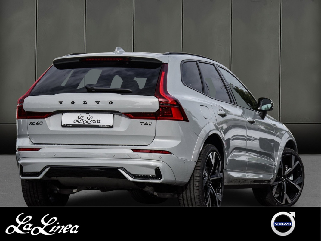 Volvo XC60 T6 Ultra Black Edition - SUV/Off-road - Grau - Neuwagen - Bild 2
