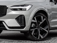 Volvo XC60 T6 Ultra Black Edition - SUV/Off-road - Grau - Neuwagen - Bild 5