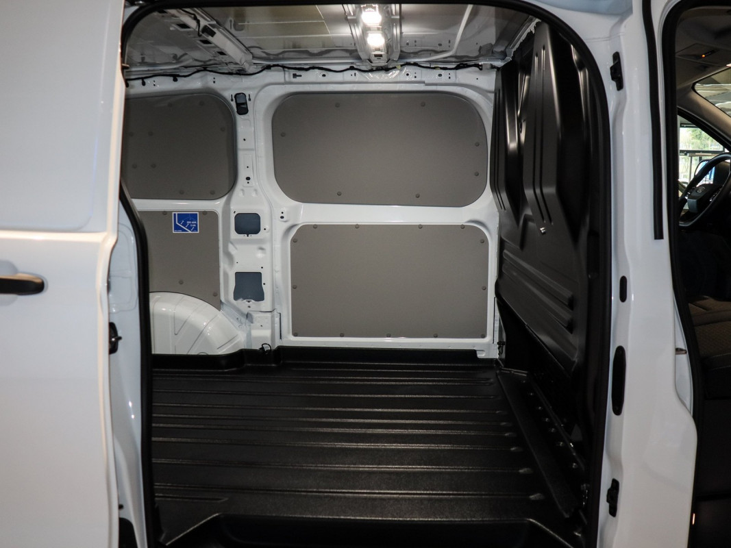 Ford Transit Custom Kasten Elektro - Nutzfahrzeug - Weiss - Gebrauchtwagen - Bild 5