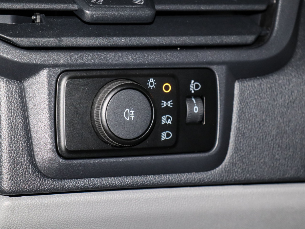 Ford Transit Custom Kasten Elektro - Nutzfahrzeug - Weiss - Gebrauchtwagen - Bild 13