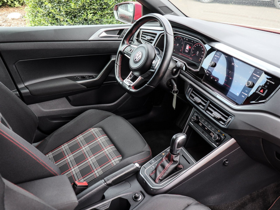 VW Polo Gti Autom. App Con., Rückfahr Kamera, LED, - Limousine - Rot - Gebrauchtwagen - Bild 3