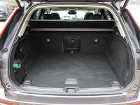 Volvo XC60 B4 Diesel AWD Ultimate Dark - SUV/Off-road - Grau - Gebrauchtwagen - Bild 12