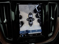 Volvo XC60 B4 Diesel AWD Ultimate Dark - SUV/Off-road - Grau - Gebrauchtwagen - Bild 14
