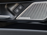 Jaguar XE D200 R-Dynamic SE Matrix LED / Winter Packet / 19" Black - Limousine - Grau - Gebrauchtwagen - Bild 13