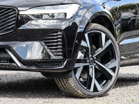 Volvo XC60 Ultra Black Edition - SUV/Off-road - Schwarz - Neuwagen - Bild 5