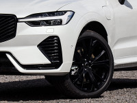 Volvo XC60 T6 Plus Black Edition - SUV/Off-road - Weiss - Neuwagen - Bild 5