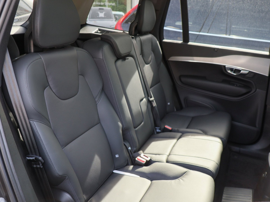 Volvo XC90 T8 AWD Plug-In Hybrid - SUV/Off-road - Grau - Gebrauchtwagen - Bild 6