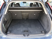 Volvo XC60 T8 Recharge AWD - SUV/Off-road - Blau - Gebrauchtwagen - Bild 11