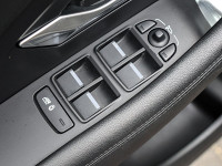 Jaguar E-PACE D150 - SUV/Off-road - Schwarz - Gebrauchtwagen - Bild 14
