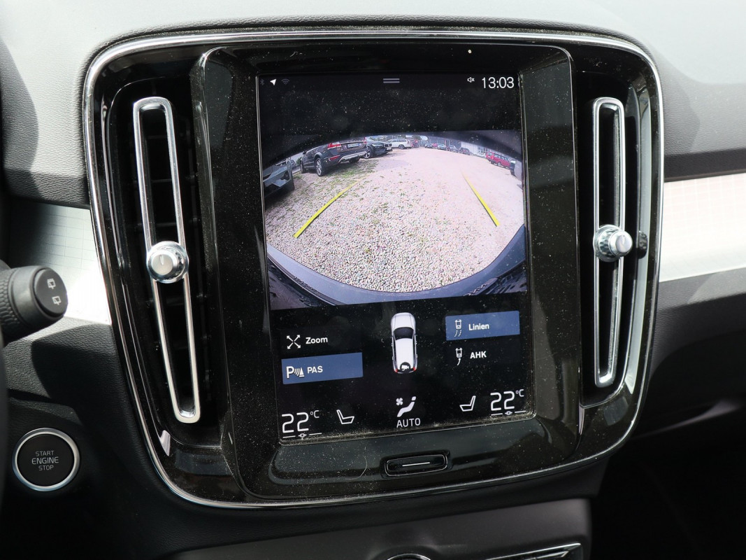 Volvo XC40 T4 - SUV/Off-road - Schwarz - Gebrauchtwagen - Bild 13