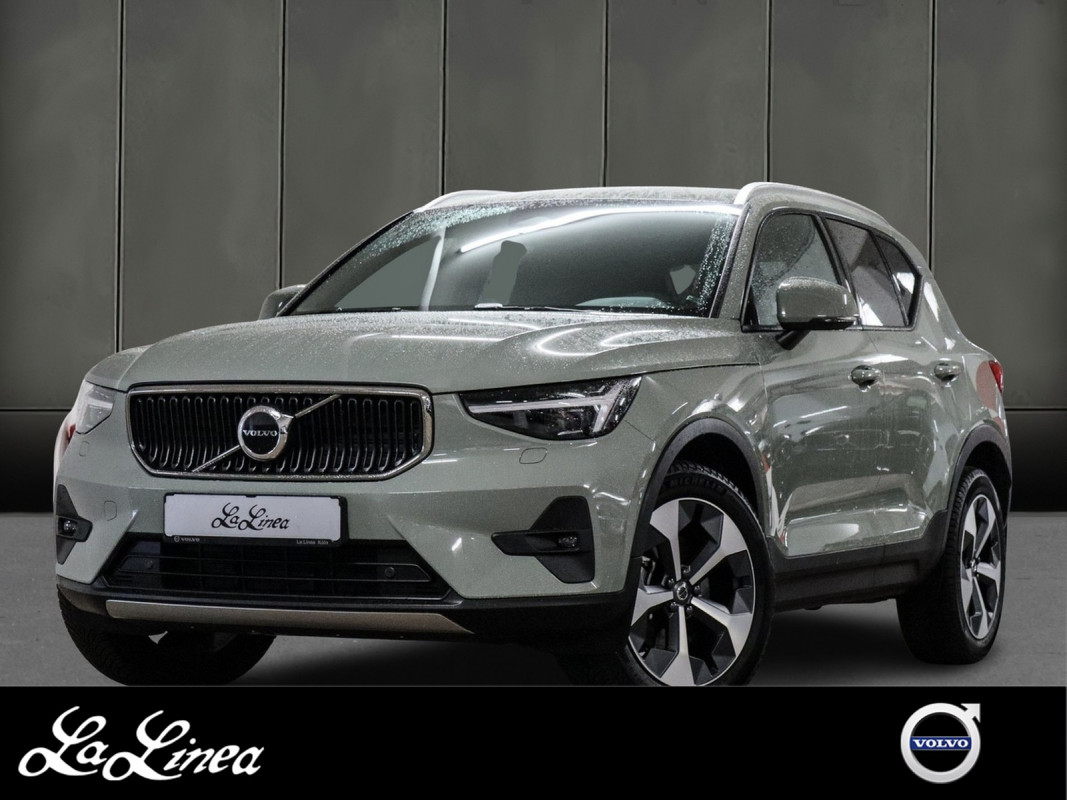 Volvo XC40 B3 (B) - SUV/Off-road - Grün - Gebrauchtwagen - Bild 1