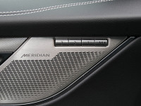 Jaguar F-PACE D300 R-Dynamic SE 90th Anniversary Edition - SUV/Off-road - Schwarz - Gebrauchtwagen - Bild 14