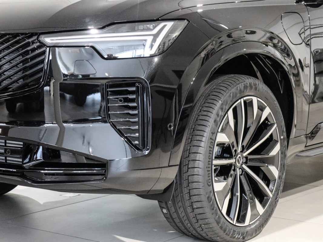 Volvo XC90 T8 Ultra Dark - SUV/Off-road - Schwarz - Neuwagen - Bild 5