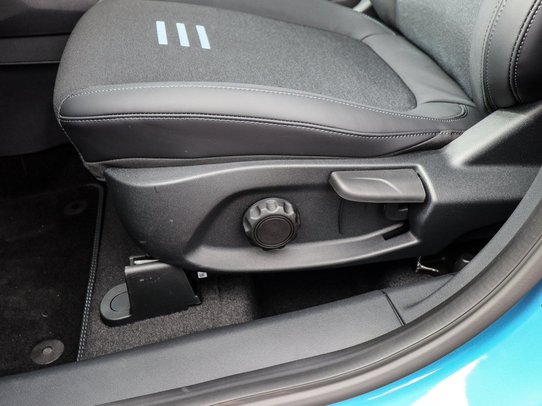 Ford Tourneo Courier - Van/Minibus - Blau - Neuwagen - Bild 14