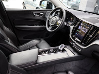 Volvo XC60 B5 Dark AWD - SUV/Off-road - Blau - Gebrauchtwagen - Bild 3