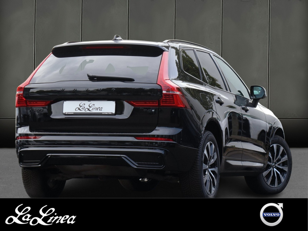 Volvo XC60 T8 Plug-In Hybrid AWD - SUV/Off-road - Schwarz - Gebrauchtwagen - Bild 2