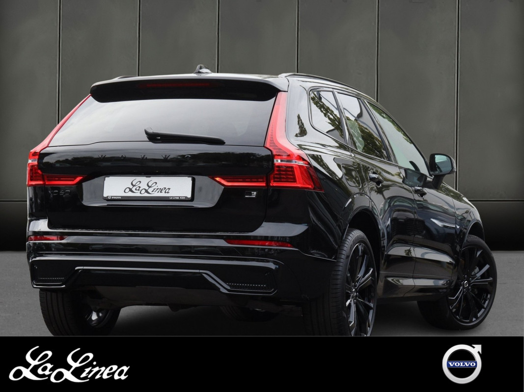 Volvo XC60 T8 Recharge AWD - SUV/Off-road - Schwarz - Gebrauchtwagen - Bild 2