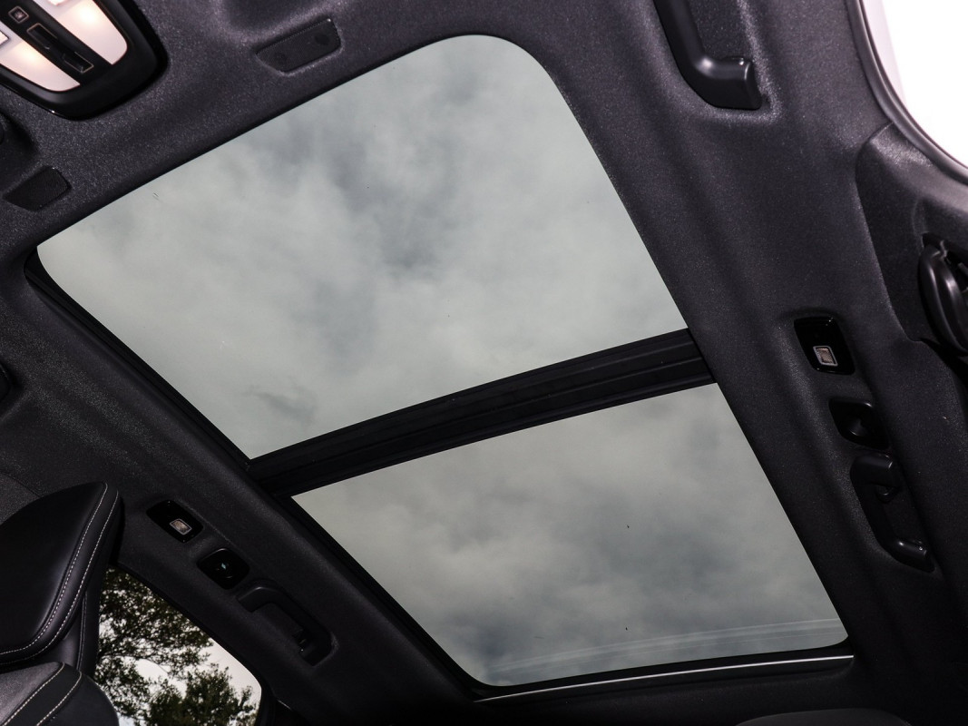 Volvo XC60 T6 - SUV/Off-road - Weiss - Gebrauchtwagen - Bild 13