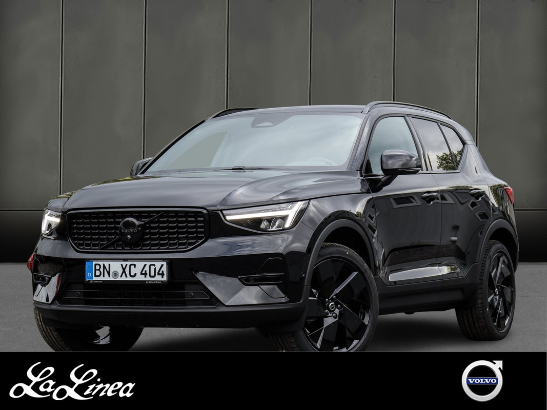 Volvo XC40 Plus Black Edition - SUV/Off-road - Schwarz - Gebrauchtwagen - Bild 1