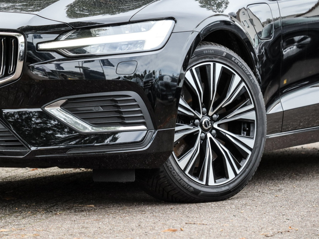 Volvo V60 Kombi T6 - Kombi - Schwarz - Gebrauchtwagen - Bild 6