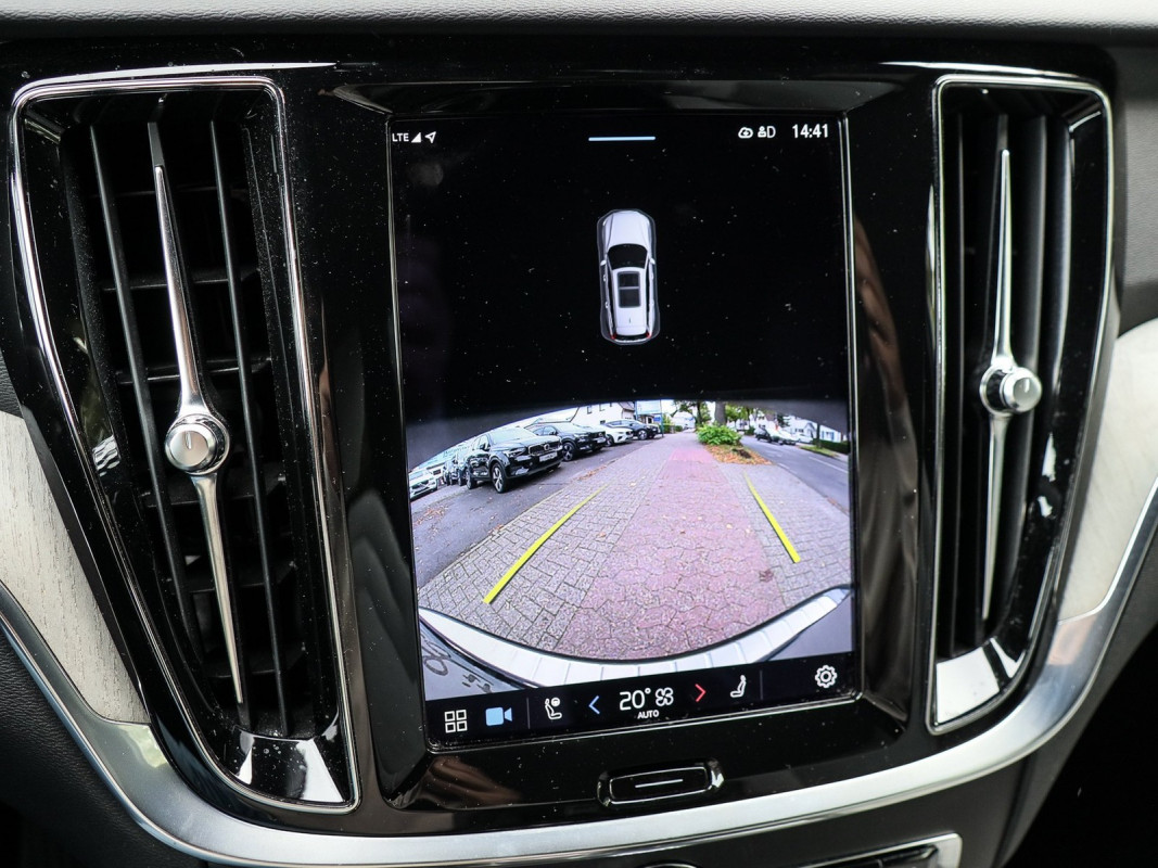 Volvo V60 Kombi T6 - Kombi - Schwarz - Gebrauchtwagen - Bild 13