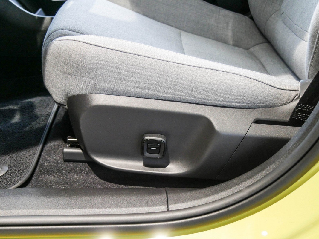 Volvo EX30 - SUV/Off-road - Gelb - Gebrauchtwagen - Bild 15