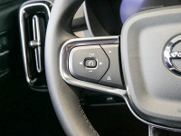 Volvo XC40 - SUV/Off-road - Blau - Gebrauchtwagen - Bild 14