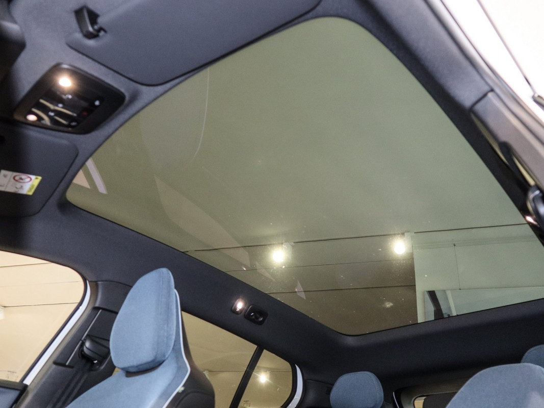 Volvo EX30 Cross Country - SUV/Off-road - Weiss - Neuwagen - Bild 10