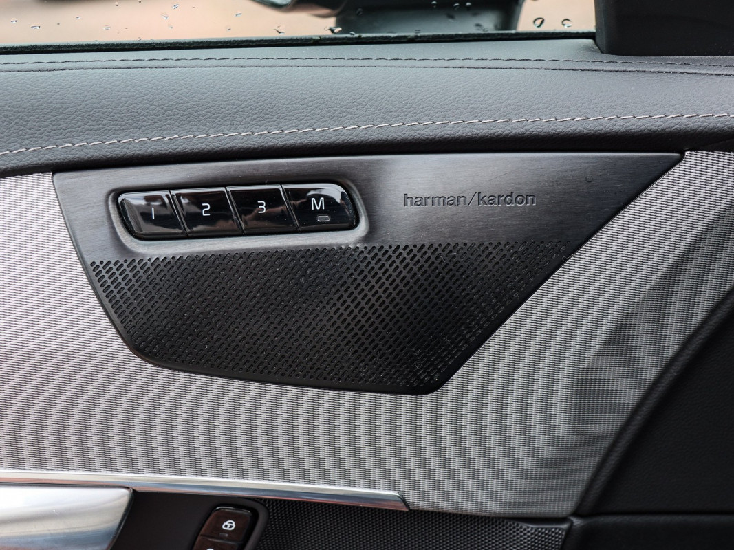 Volvo XC90 T8 - SUV/Off-road - Schwarz - Gebrauchtwagen - Bild 15