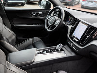 Volvo XC60 B4 - SUV/Off-road - Grau - Gebrauchtwagen - Bild 3