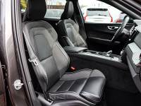 Volvo XC60 B4 - SUV/Off-road - Grau - Gebrauchtwagen - Bild 7