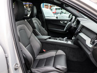 Volvo XC60 B5 (B) Benzin - SUV/Off-road - Grau - Gebrauchtwagen - Bild 7
