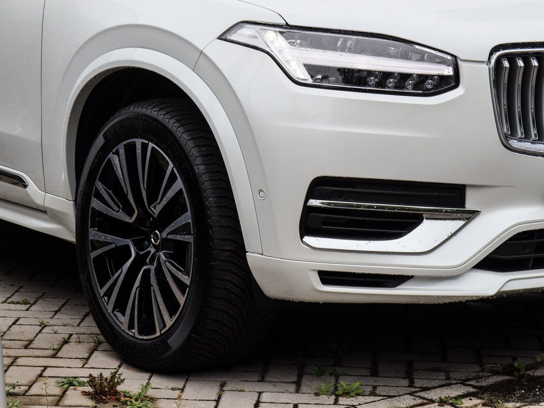 Volvo XC90 T8 AWD Plug-In Hybrid - SUV/Off-road - Weiss - Gebrauchtwagen - Bild 6