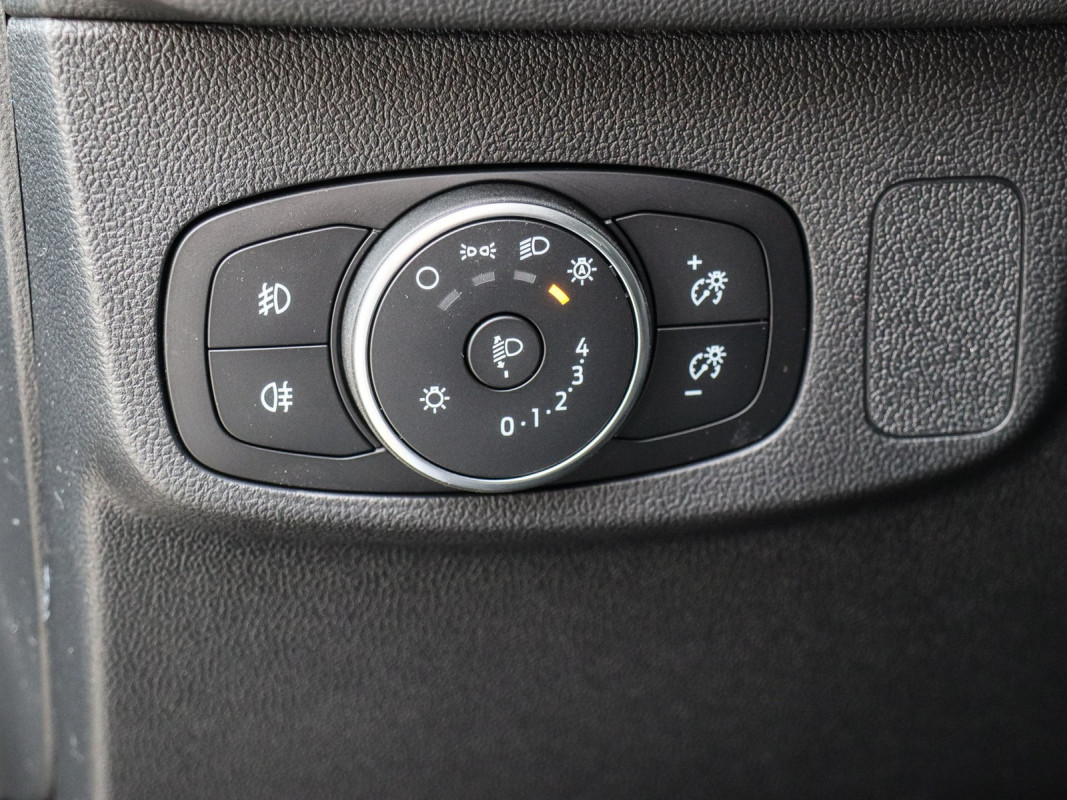 Ford Focus Turnier - Kombi - Blau - Neuwagen - Bild 13