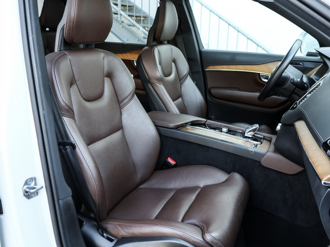 Volvo XC90 T8 - SUV/Off-road - Weiss - Gebrauchtwagen - Bild 7