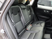 Volvo XC60 T6 AWD Recharge - SUV/Off-road - Grau - Gebrauchtwagen - Bild 5