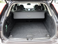 Volvo XC60 T6 AWD Recharge - SUV/Off-road - Grau - Gebrauchtwagen - Bild 12