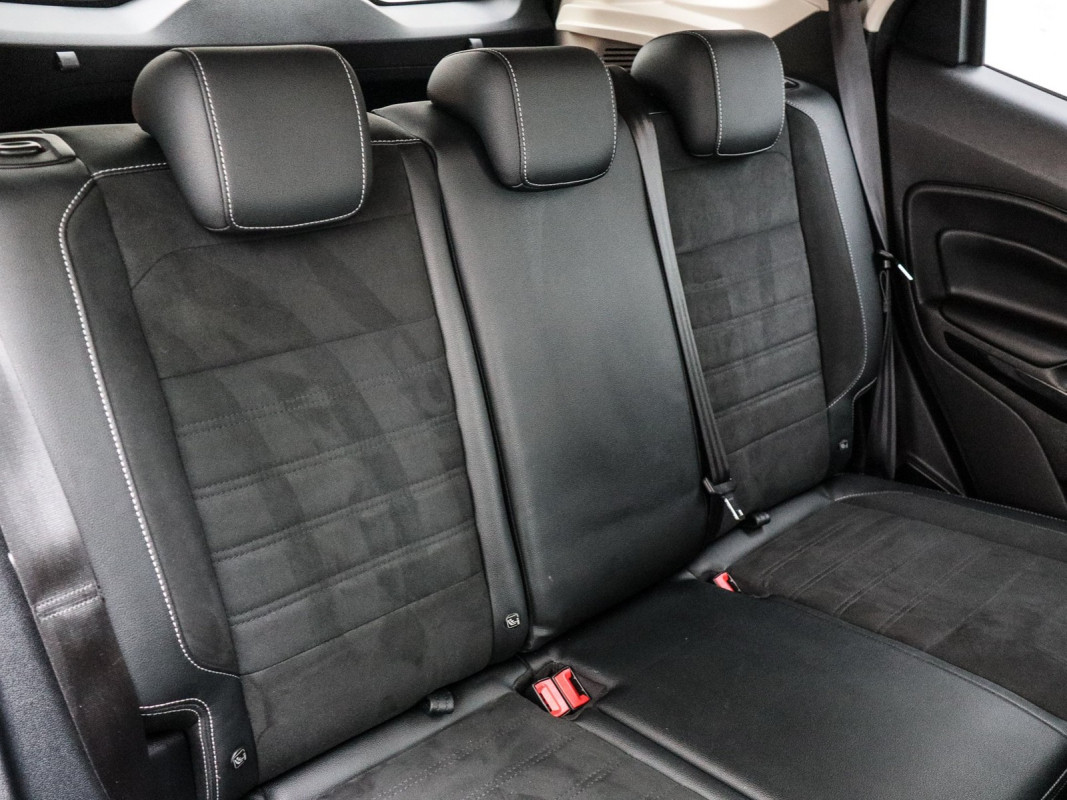 Ford EcoSport - SUV/Off-road - Schwarz - Gebrauchtwagen - Bild 5